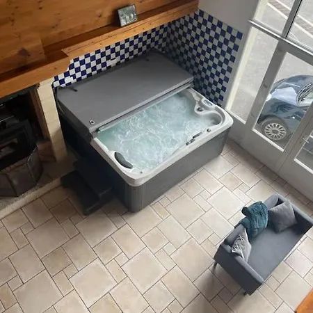 6 Personnes Avec Essomes-sur-Marne